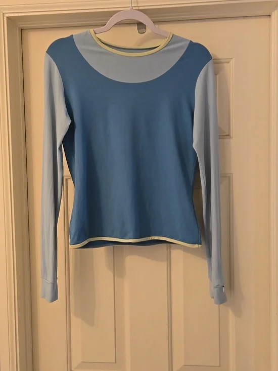 Scout Performance Women's Athletic Long Sleeve Shirt - Picture 2 of 5